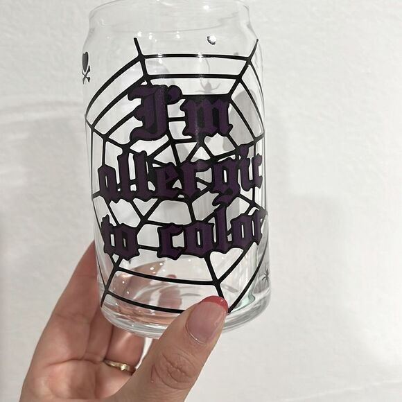 Wednesday Addams family beer can glass NWT - Picture 4 of 5